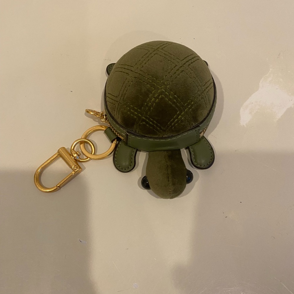 BNWT Tory Burch Turtle Coin Purse Key Fob